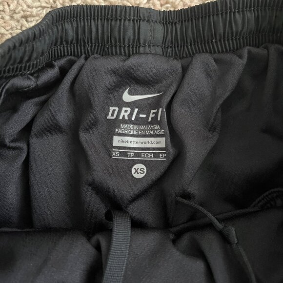 Nike Tempo Athletic Shorts • Size X-Small • Black/Blue/Magenta Purple - Picture 4 of 5